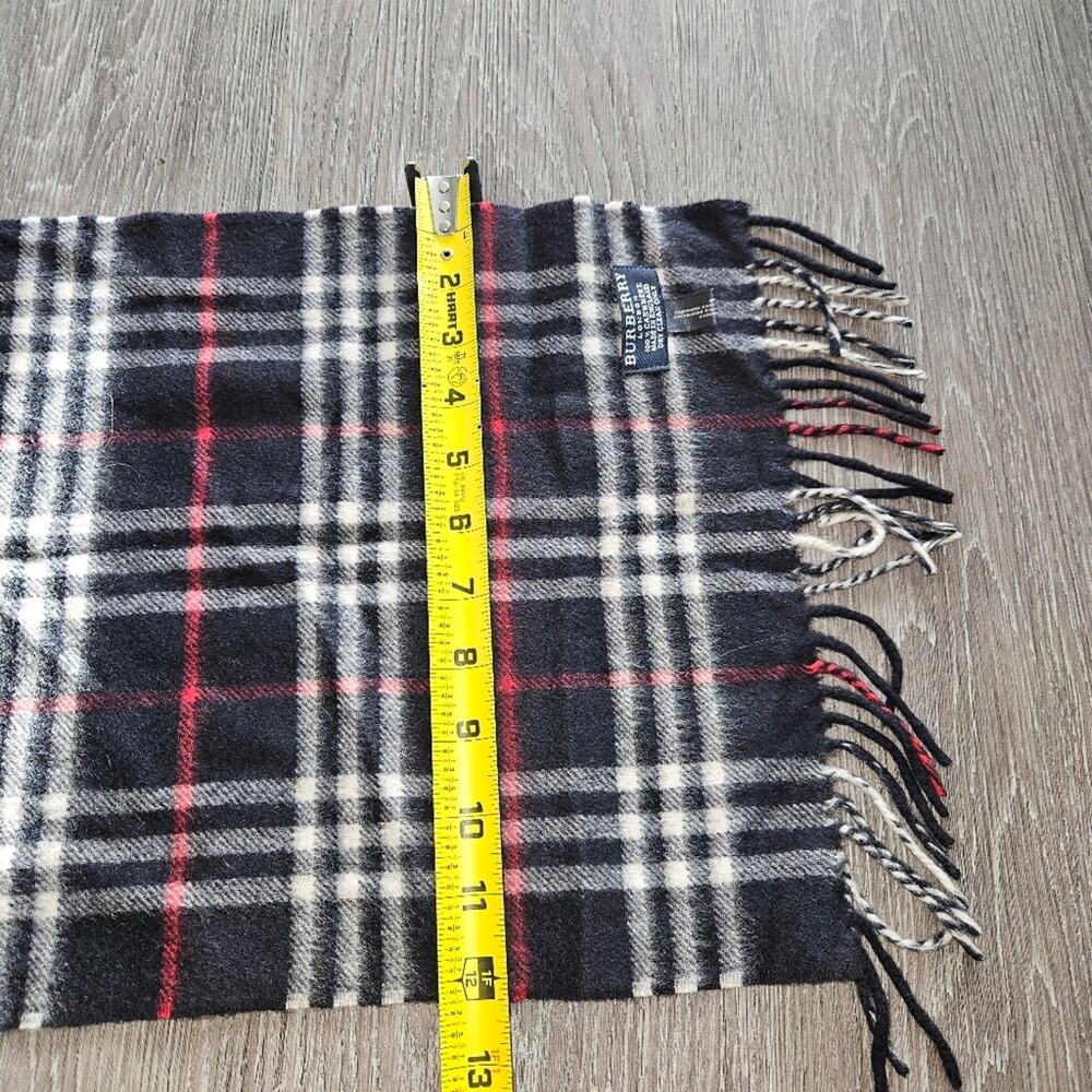 Burberry 100% Cashmere Plaid Fall Scarf - Picture 5 of 5